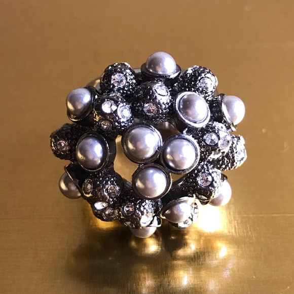 Vintage Heirloom Chunky Pearls Crystal Silver Ring - Picture 3 of 16